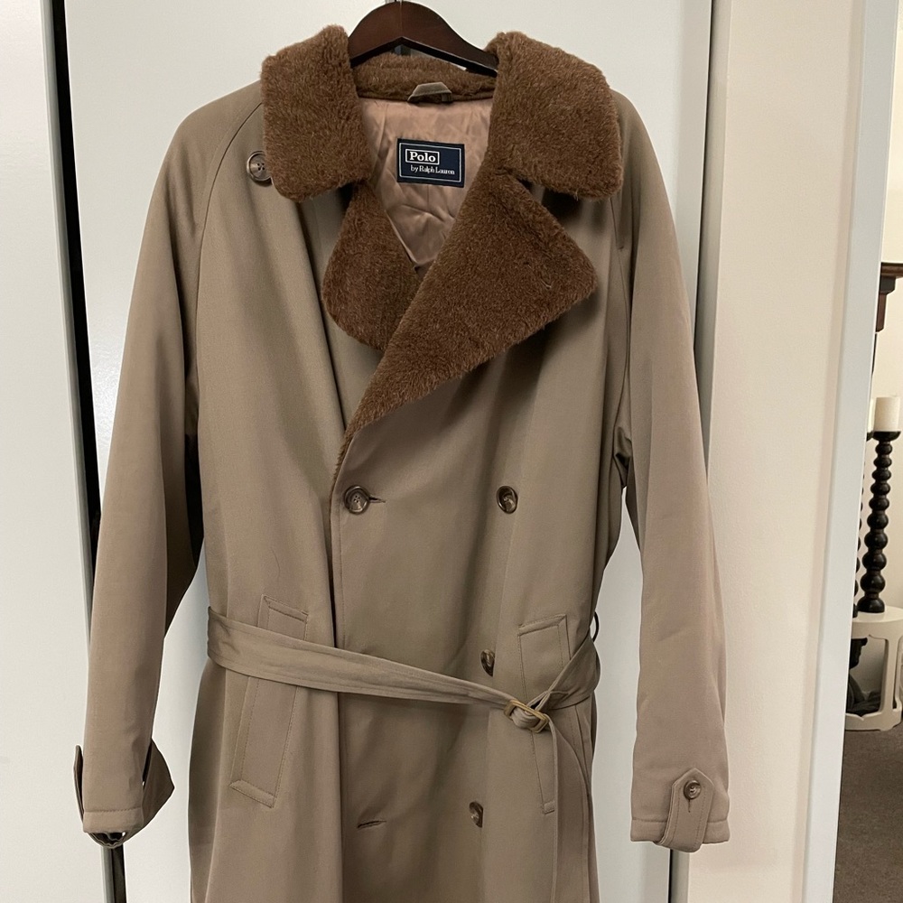 Vintage POLO Ralph Lauren Mens wool overcoat. Flawless, always in style!